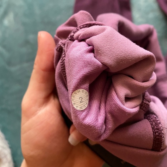 Lululemon ombré align 28” - Picture 4 of 4